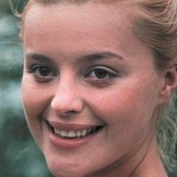 Magda Vasaryova Meztelen