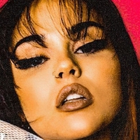 Maggie Lindemann Meztelen