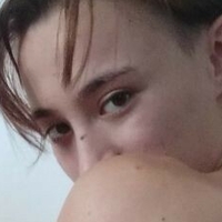 Mailen Slovsa Meztelen