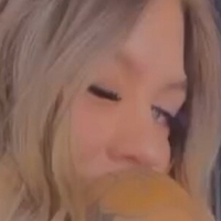 Maisy Meztelen