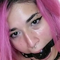 Majusuicide Meztelen