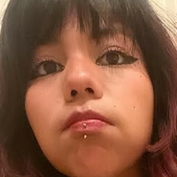 makeoutradio Meztelen