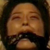 Makiko Kuno Meztelen