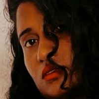 Mali Esther Meztelen