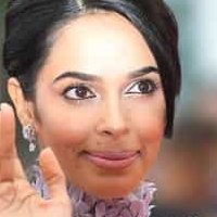 Mallika Sherawat Meztelen