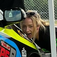 mansellracing Meztelen