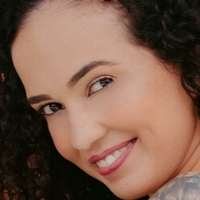 Mari Curly Suicide Meztelen