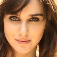 Maria Abadi Meztelen