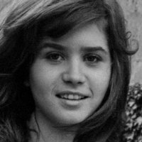 Maria Schneider Meztelen