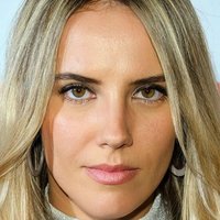 Maria Volk Meztelen