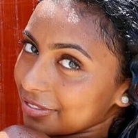 Mariahellie Meztelen