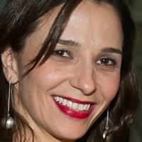 Mariana Loureiro Meztelen
