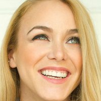 Mariana Paola Vicente Meztelen