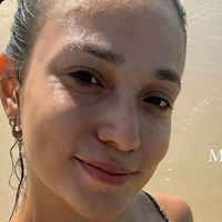 Mariane Sakay Meztelen