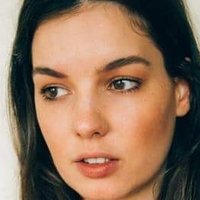 Marie Carrour Meztelen