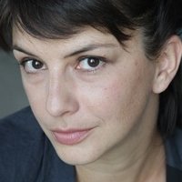 Marie Vernalde Meztelen
