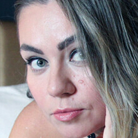 Marina Morris Meztelen