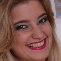 Marinka Meztelen