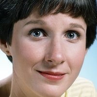 Mary Gross Meztelen