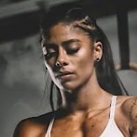 Massy Arias Meztelen
