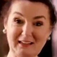 Maureen Gaffney Meztelen
