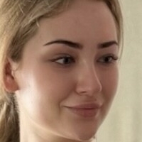 Maxine Reuker Meztelen