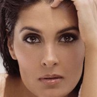 Mayrin Villanueva Meztelen