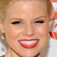 Megan Hilty Meztelen