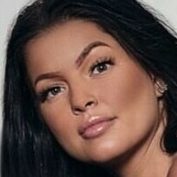 Meganholst Meztelen