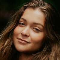 Mel Breia Meztelen