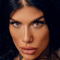 Meli Lakic Meztelen