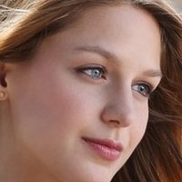Melissa Benoist Meztelen