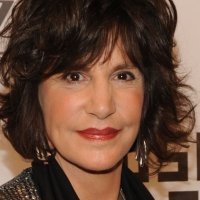 Mercedes Ruehl Meztelen