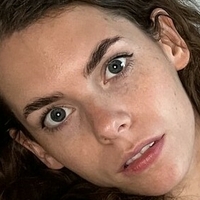 Mia Hill Meztelen