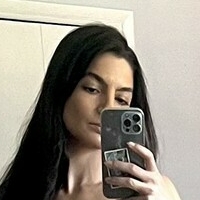 Mia Mae Meztelen