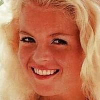 michaelsen Meztelen