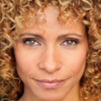 Michelle Hurd Meztelen