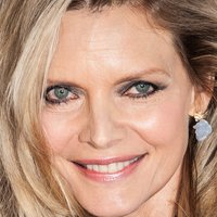Michelle Pfeiffer Meztelen