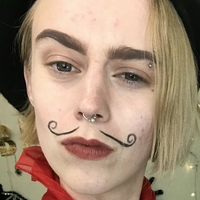 migistardust Meztelen