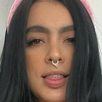 mikaelamvpoficial Meztelen