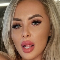 Milenka Meztelen