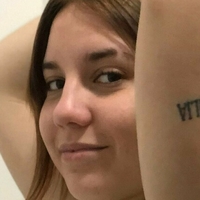 miliiiux Meztelen
