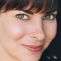 Mina Badie Meztelen