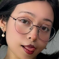 miniakanee Meztelen