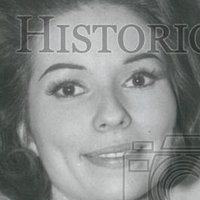 Mireille Saunin Meztelen