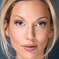 Miriam McDonald Meztelen