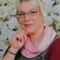 Mirja Schmidt Meztelen