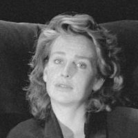 Mirjam Sternheim Meztelen