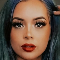 mishayla Meztelen