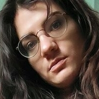 Miss Kat Meztelen
